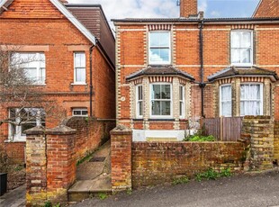 2 bedroom semi-detached house for sale in Cheselden Road, Guildford, Surrey, GU1