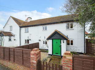 2 bedroom semi-detached house for sale in Crockhamwell Road, Woodley, Reading, RG5