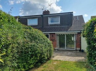2 bedroom semi-detached house for sale in Drayton, Hampshire, PO6