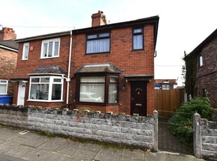 2 bedroom semi-detached house for sale in Fielding Street, Stoke-on-Trent, ST4