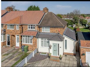 2 bedroom semi-detached house for sale in Hardwick Road, Solihull, B92