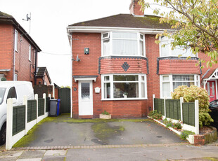 2 bedroom semi-detached house for sale in Southlands Avenue, Dresden, Stoke-on-Trent, ST3