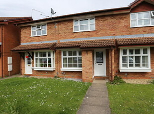 2 bedroom terraced house for rent in Lysander Close, Woodley, RG5