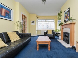 2 bedroom terraced house for sale in 112 Broughton Road, Broughton, Edinburgh, EH7 4JL, EH7