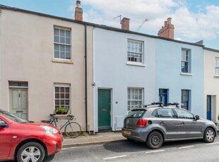 2 bedroom terraced house for sale in Bridge Street, Oxford, OX2