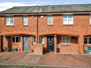 2 bedroom terraced house for sale in Fairview Close, Cheltenham, Gloucestershire, GL52
