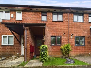 2 bedroom terraced house for sale in Finchmoor Mews, Longford, Gloucester, GL2