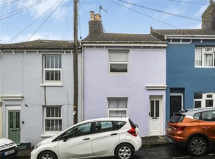 2 bedroom terraced house for sale in Hendon Street, Brighton, East Sussex, BN2