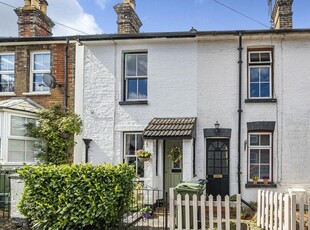 2 bedroom terraced house for sale in High Path Road, Merrow, Guildford, Surrey, GU1