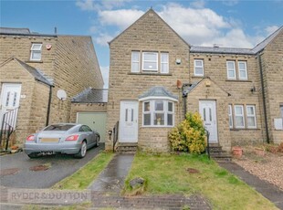 2 bedroom terraced house for sale in Hollyfield Avenue, Oakes, Huddersfield, West Yorkshire, HD3