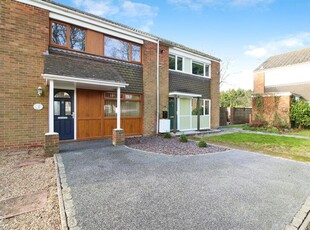 2 bedroom terraced house for sale in Horns Drove, Rownhams, Southampton, SO16