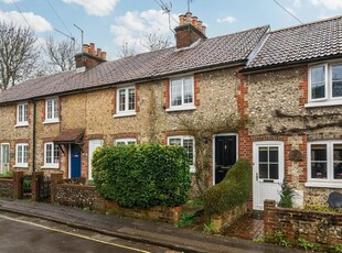 2 bedroom terraced house for sale in Hyde Close, Winchester, SO23