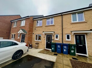 2 bedroom terraced house for sale in Lawson Close, Byker, Newcastle upon Tyne, NE6