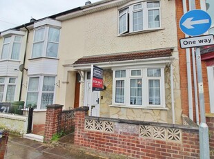 2 bedroom terraced house for sale in Shearer Road, Fratton, PO1