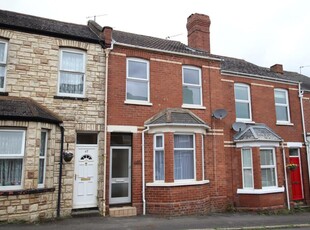 2 bedroom terraced house for sale in Stuart Road, Heavitree, Exeter, EX1