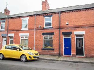 2 bedroom terraced house for sale in West Street, Hoole, Chester, CH2