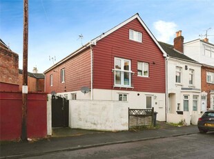 2 bedroom terraced house for sale in Weston Road, Gloucester, Gloucestershire, GL1