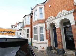 2 bedroom terraced house for sale in Whitworth Road, Abington, Northampton, NN1