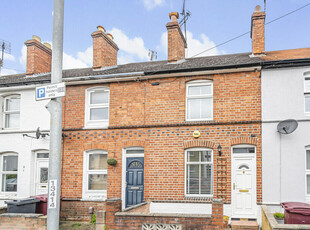 2 bedroom terraced house for sale in York Road, Reading, Berkshire, RG1