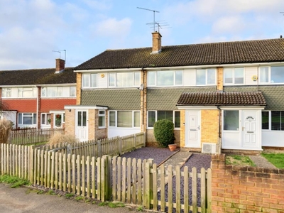3 Bed House For Sale in Thatcham, Berkshire, RG19 - 5288188