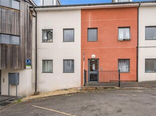 3 bedroom apartment for sale in Hoopern Street, Exeter, Devon, EX4