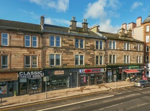 3 bedroom apartment for sale in Pollokshaws Road, Shawlands, Glasgow, G41
