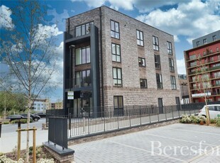3 bedroom apartment for sale in Wharf Road, Chelmsford, CM2