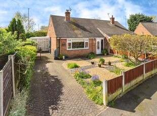 3 bedroom bungalow for sale in Blandford Road, Great Sankey, Warrington, Cheshire, WA5