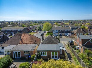 3 bedroom bungalow for sale in Cheviot Road, Worthing, West Sussex, BN13