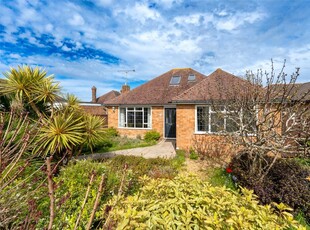 3 bedroom bungalow for sale in Sark Gardens, Ferring, Worthing, West Sussex, BN12