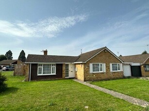 3 bedroom bungalow for sale in Sussex Gardens, Hucclecote, Gloucester, GL3