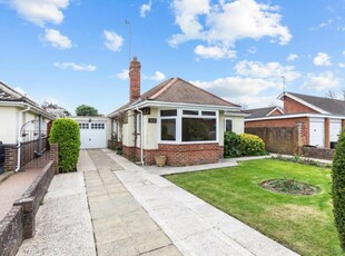 3 bedroom detached bungalow for sale in Crowborough Drive, Goring-By-Sea, BN12