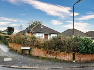 3 bedroom detached bungalow for sale in Farringford Road, Southampton, Hampshire, SO19