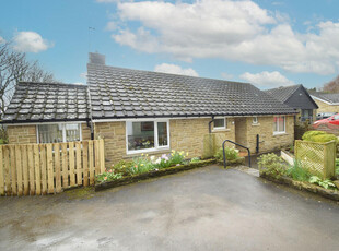 3 bedroom detached bungalow for sale in Yates Flat, Shipley, BD18
