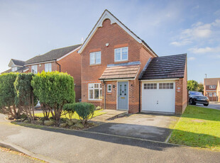 3 bedroom detached house for sale in Cresta Grove, Oakwood, Derby, Derbyshire, DE21