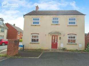 3 bedroom detached house for sale in Dishforth Drive, Kingsway, Gloucester, Gloucestershire, GL2
