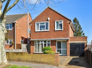 3 bedroom detached house for sale in Drayton, Hampshire, PO6