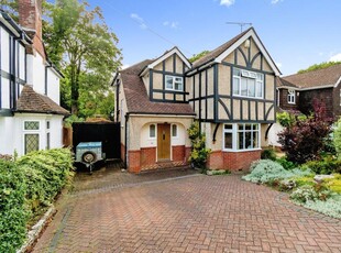 3 bedroom detached house for sale in Elmsleigh Gardens, Southampton, SO16