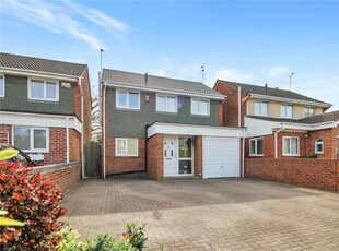 3 bedroom detached house for sale in Ermin Street, Stratton, Swindon, SN3