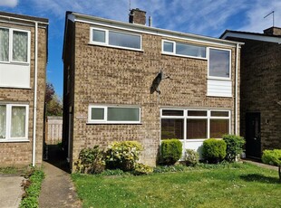 3 bedroom detached house for sale in Kelso Road, Bury St. Edmunds, IP33