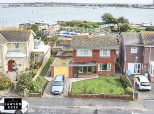 3 bedroom detached house for sale in Longshore Way, Southsea, PO4