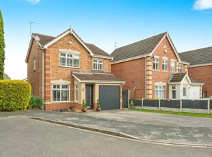 3 bedroom detached house for sale in Mulberry Way, Armthorpe, Doncaster, DN3