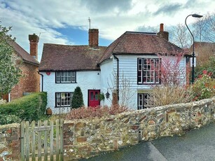 3 bedroom detached house for sale in Old Barn Close, Eastbourne, BN20