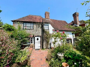 3 bedroom detached house for sale in Old Barn Close, Wish Hill, Willingdon Village, Eastbourne, East Sussex, BN20