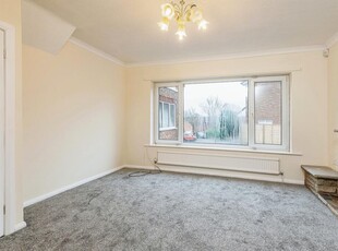 3 bedroom detached house for sale in Park Hill, Bradley, Huddersfield, HD2