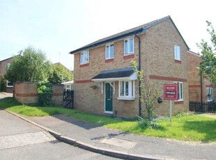 3 bedroom detached house for sale in South Copse, East Hunsbury, NN4