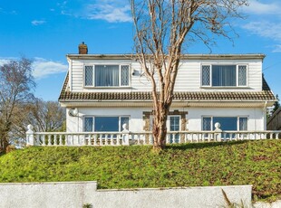 3 bedroom detached house for sale in Trewyddfa Road, Morriston, Swansea, SA6