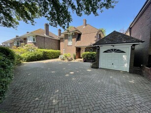 3 bedroom detached house for sale in West End Road, West End, Southampton, SO18