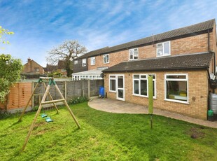 3 bedroom end of terrace house for sale in Barkis Close, Chelmsford, Essex, CM1