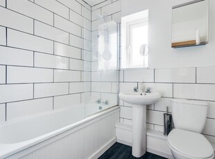 3 bedroom end of terrace house for sale in Chatham Road, Oxford, OX1